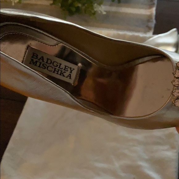 Badgley Mischka Heels - Picture 5 of 7
